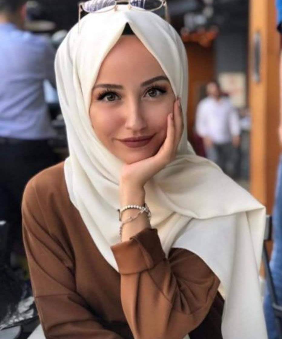 Kapalı Escort Bayan Zeyneple Hayalinizdeki Partnerle Buluşun